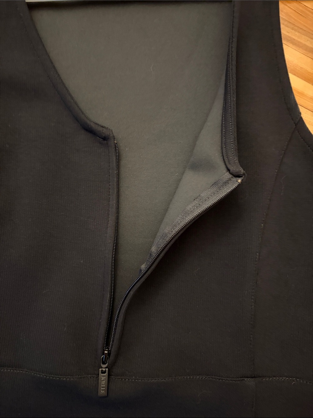 Black Zip-Front Tank Camisole joelle médium - Picture 3 of 3